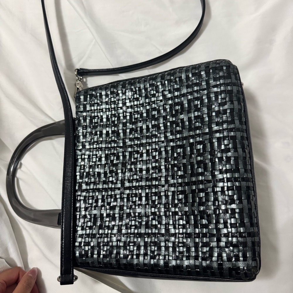 Elegant Black Givenchy Patterned Women's Bag/ crossbody - Picture 3 of 7